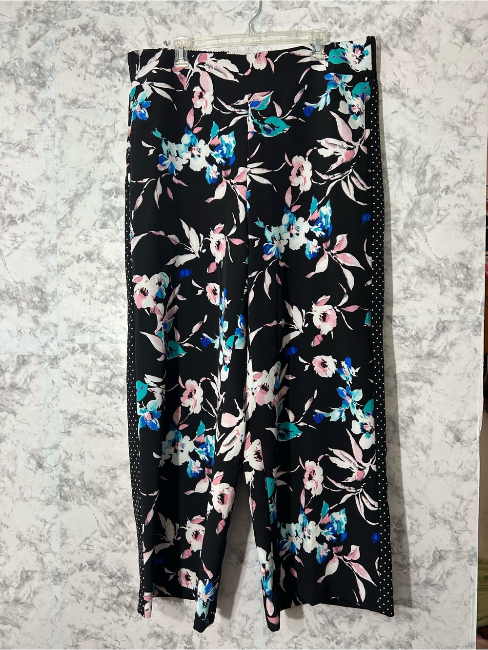 Lane Bryant Black Multicolor Floral Top